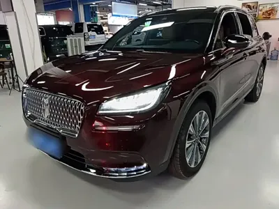 Lincoln Corsair