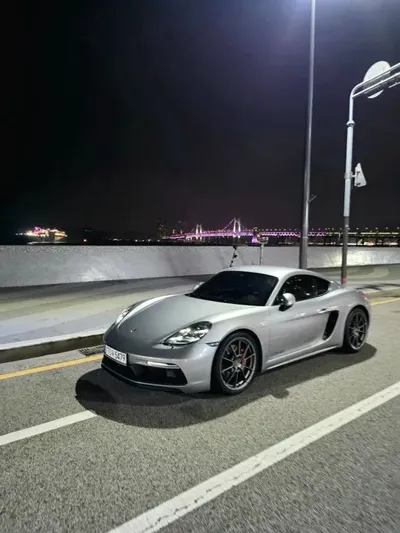 Porsche 718