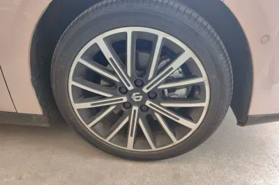 Leapmotor B01
