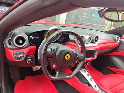 Ferrari California T