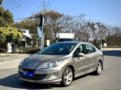 Peugeot 408