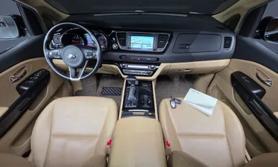 Kia Canival