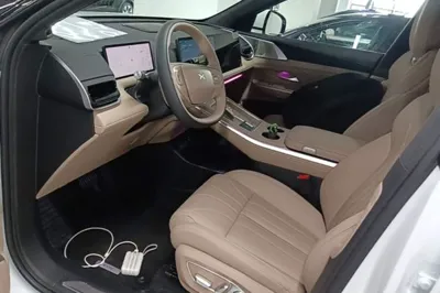 Xpeng G9