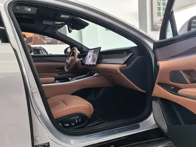 BYD 汉L