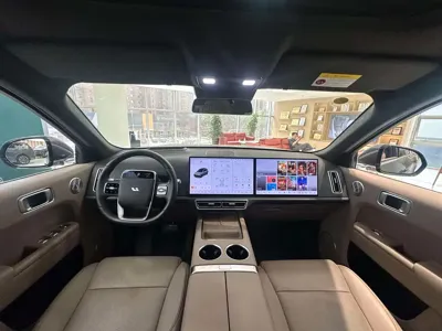 Li Auto Li L8