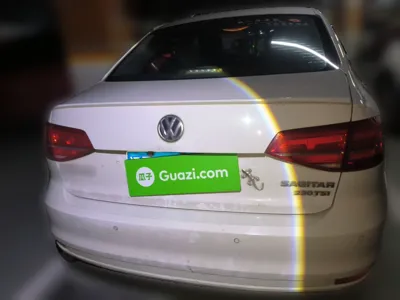 Volkswagen Sagitar