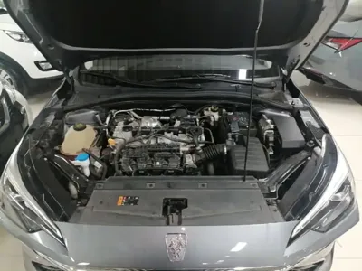 Roewe i5