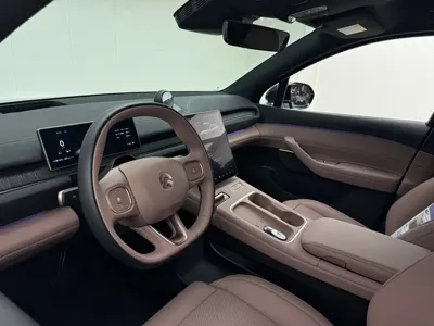 Nio EC6
