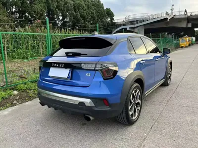Lynk & Co 02