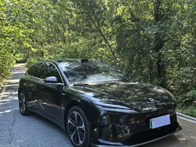Nio ET5T