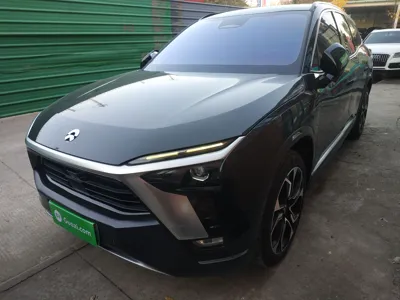 Nio ES8