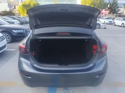 Mazda 3 Axela