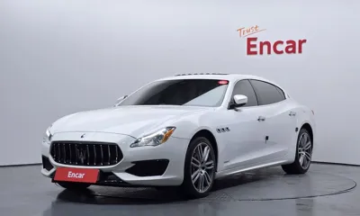 Maserati Quattroporte