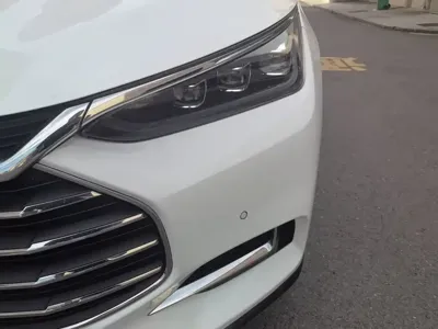 BYD Tang