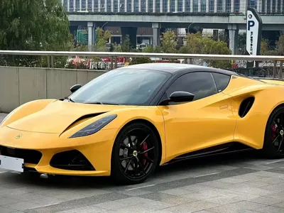 Lotus Emira