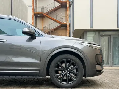 Li Auto Li ONE