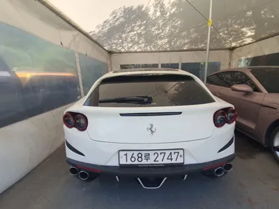 Ferrari GTC4 Lusso