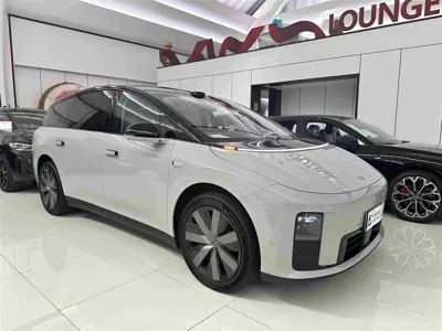Li Auto 理想i8
