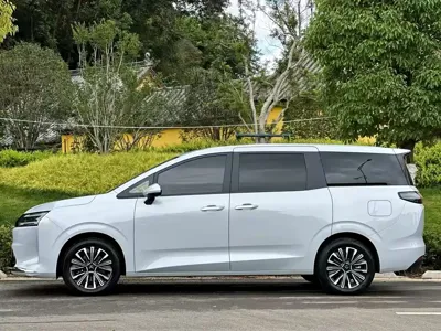 Wuling 星光730新能源