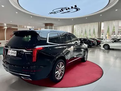 Cadillac XT6