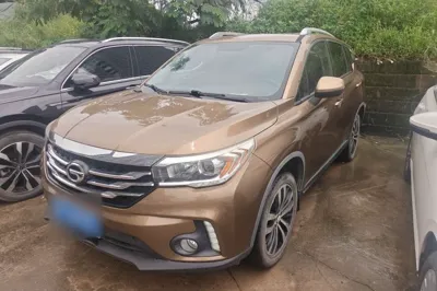 GAC Trumpchi GS4