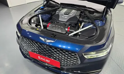 Genesis G90