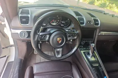 Porsche Cayman