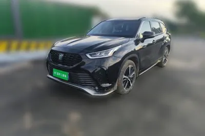 Toyota Crown Kluger
