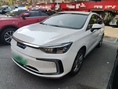 BAIC EU5