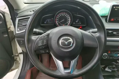 Mazda Mazda 3 Axela