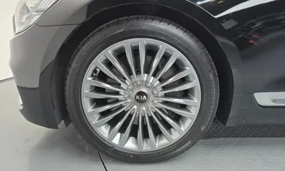 Kia K9