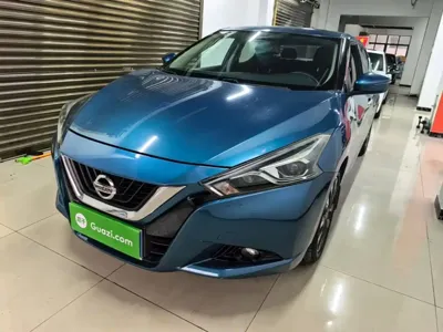 Nissan Bluebird