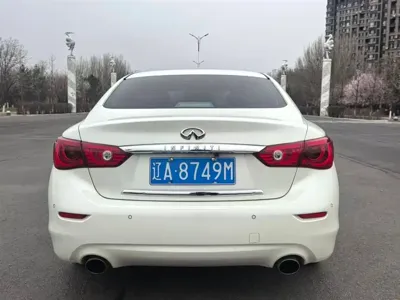 Infiniti Q50L
