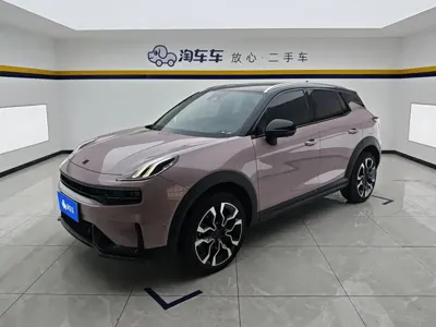 Lynk & Co 06
