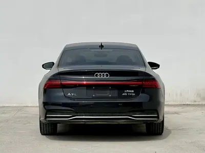 Audi A7L