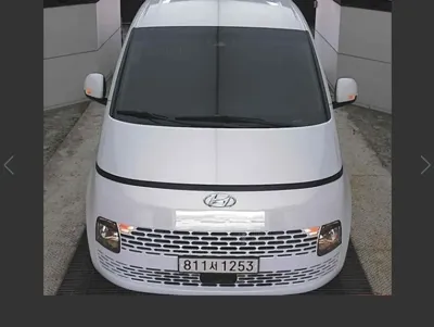 Hyundai Staria
