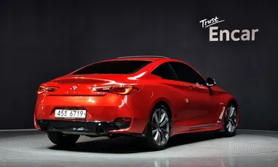 Infiniti Q60