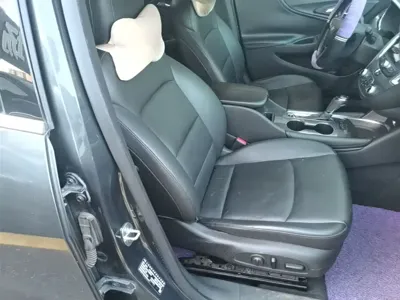 Chevrolet Malibu XL
