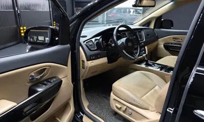 Kia Canival
