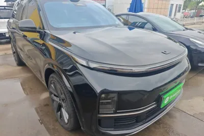 Li Auto L8