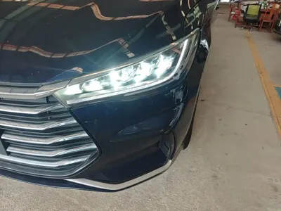 BYD MAX