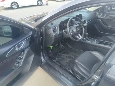 Mazda 3 Axela