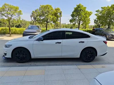 Chevrolet Malibu XL