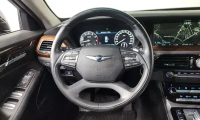 Genesis EQ900