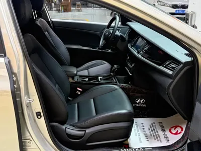 Hyundai Mistra