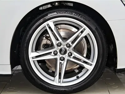 Audi A5 (Import)