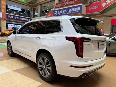 Cadillac XT6