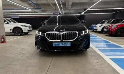 BMW i5