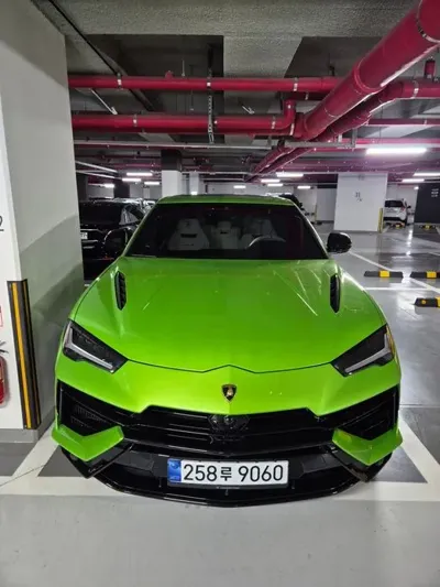 Lamborghini Urus