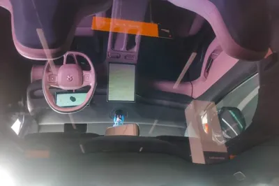 Nio EC6